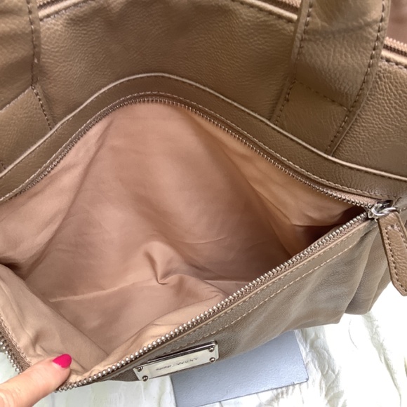 GUC Nine West Taupe hand shoulder bag - Picture 7 of 14